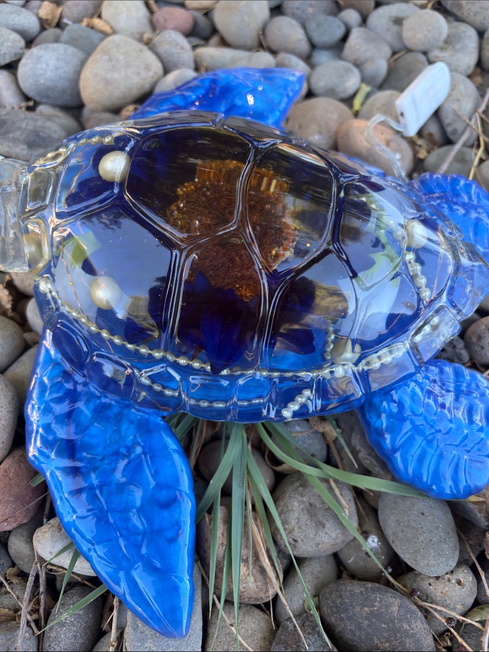 Handmade Resin Sunflower Sea Turtle with Lights - Picture 2 of 9
